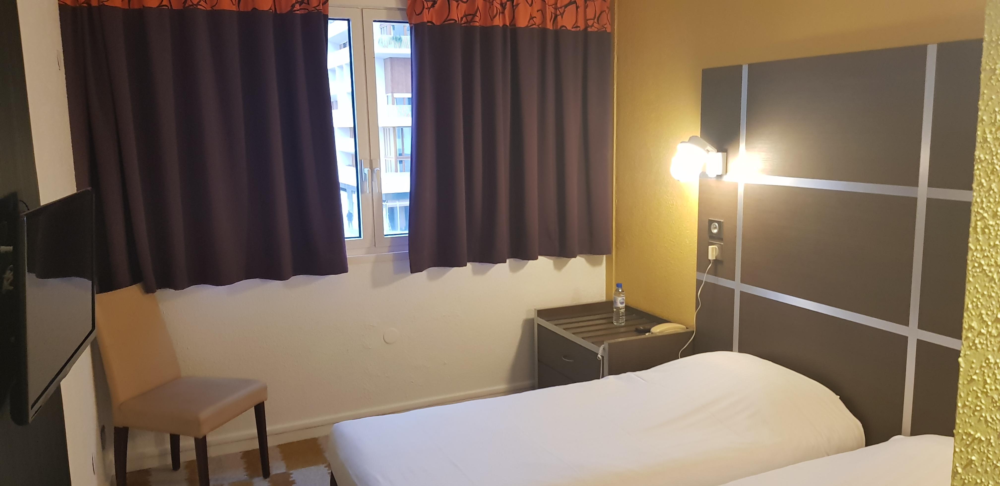 Отель Ibis Styles Massy Opera Экстерьер фото