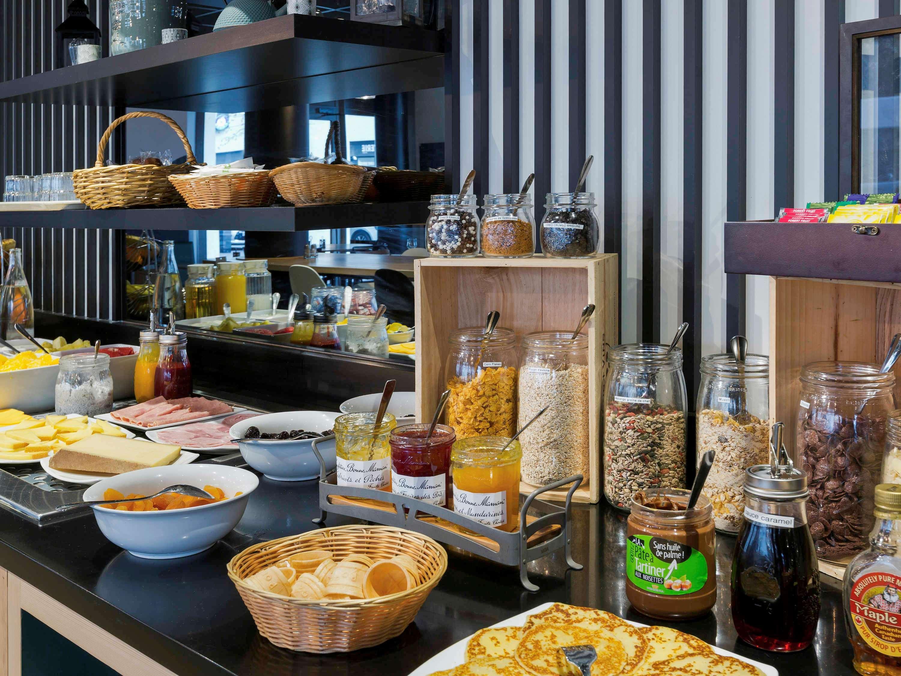 Отель Ibis Styles Massy Opera Экстерьер фото