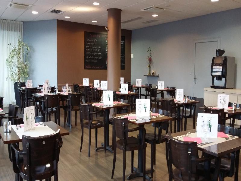 Отель Ibis Styles Massy Opera Экстерьер фото