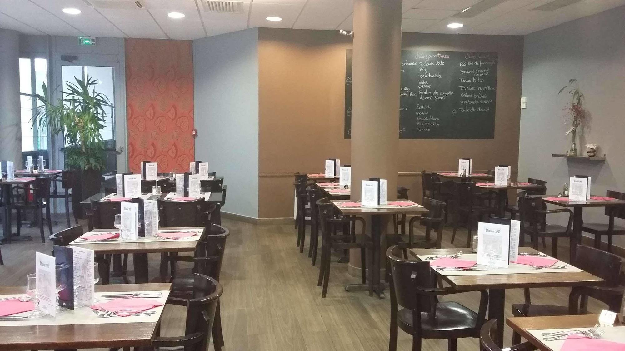 Отель Ibis Styles Massy Opera Экстерьер фото